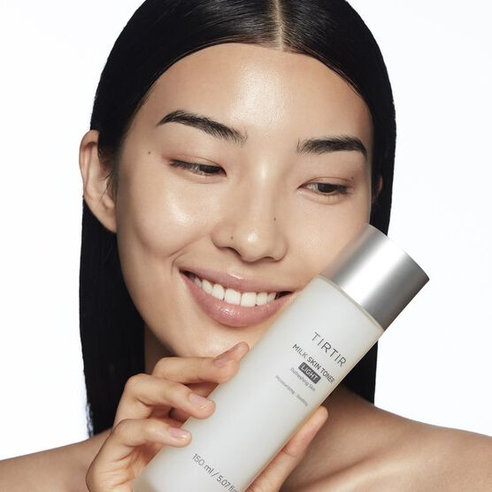 TIRTIR MILK SKIN TONER LIGHT
